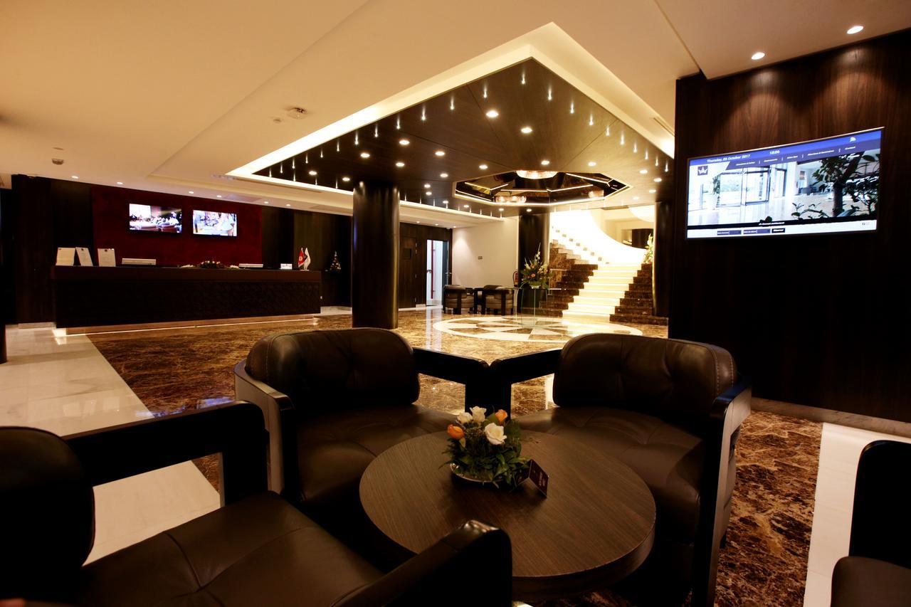 Radisson Hotel Сфакс Екстериор снимка Lobby