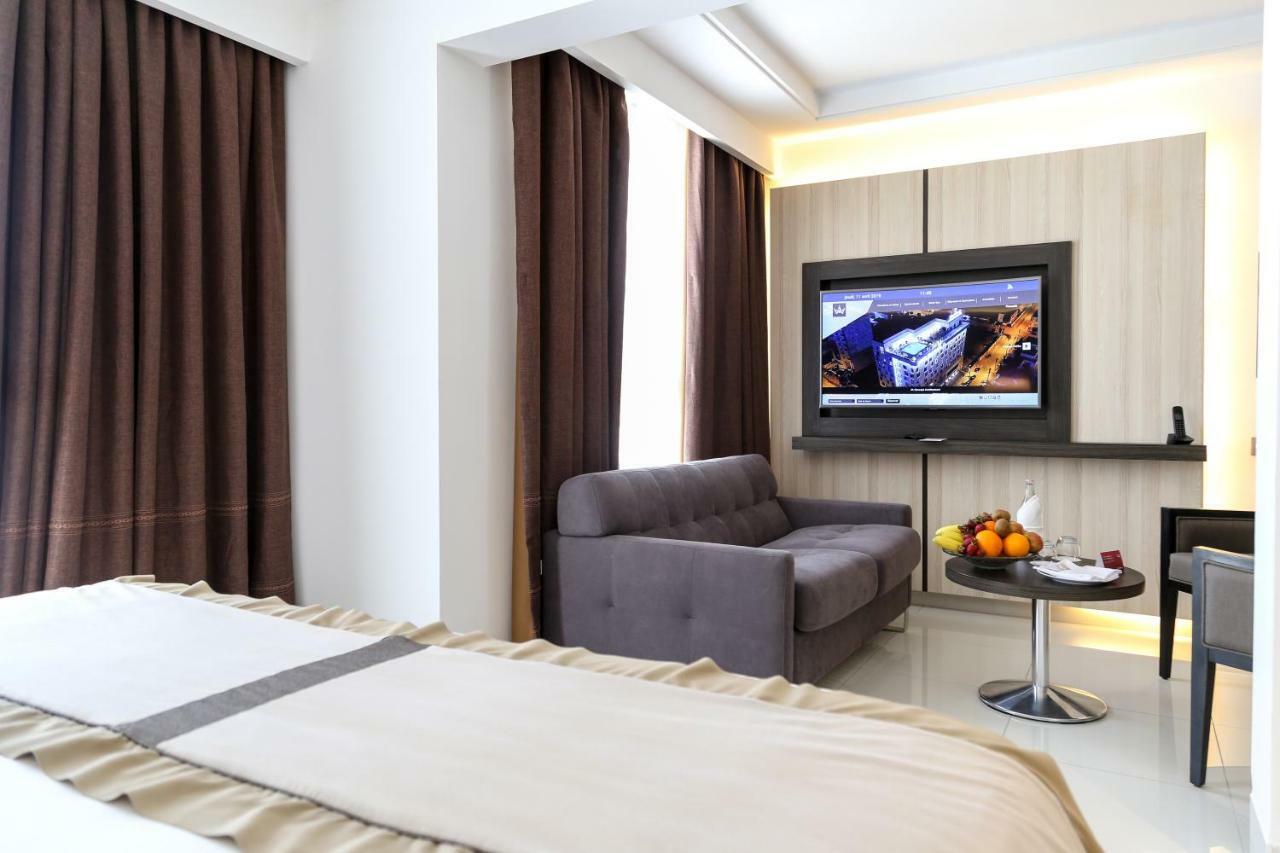 Radisson Hotel Сфакс Екстериор снимка Deluxe Room